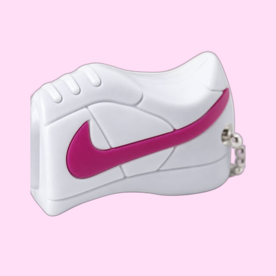 Nike — Alt angle