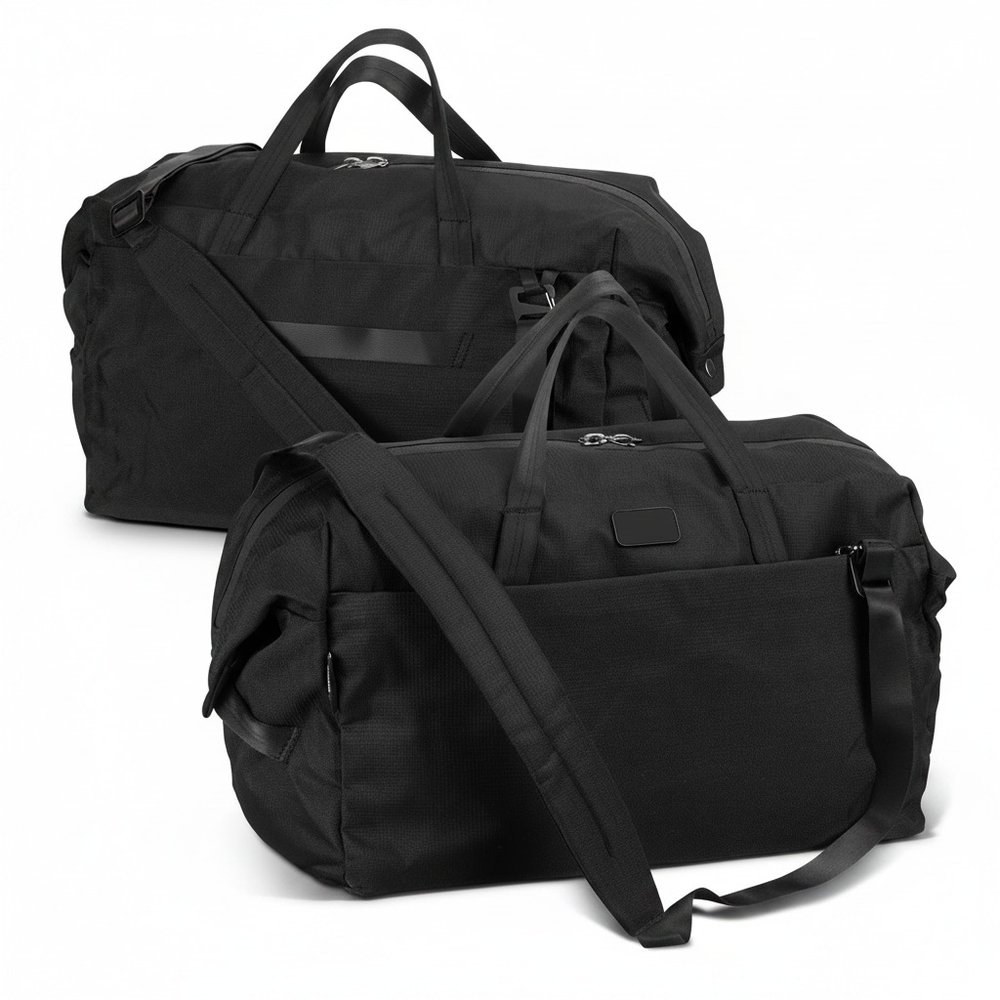 Ocean-Recycled Carbon Neutral Weekender Bag